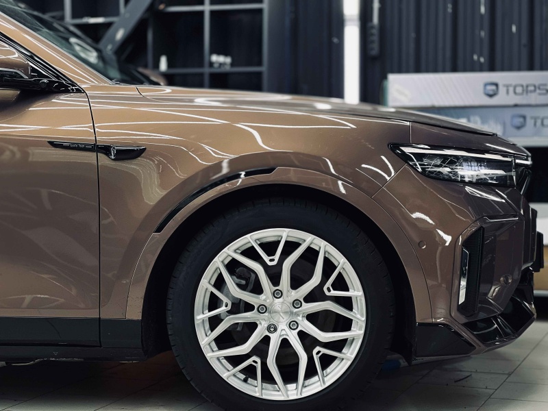 Шумоизоляция Voyah Free, установка стелс-короба, сабвуфера и усилителя